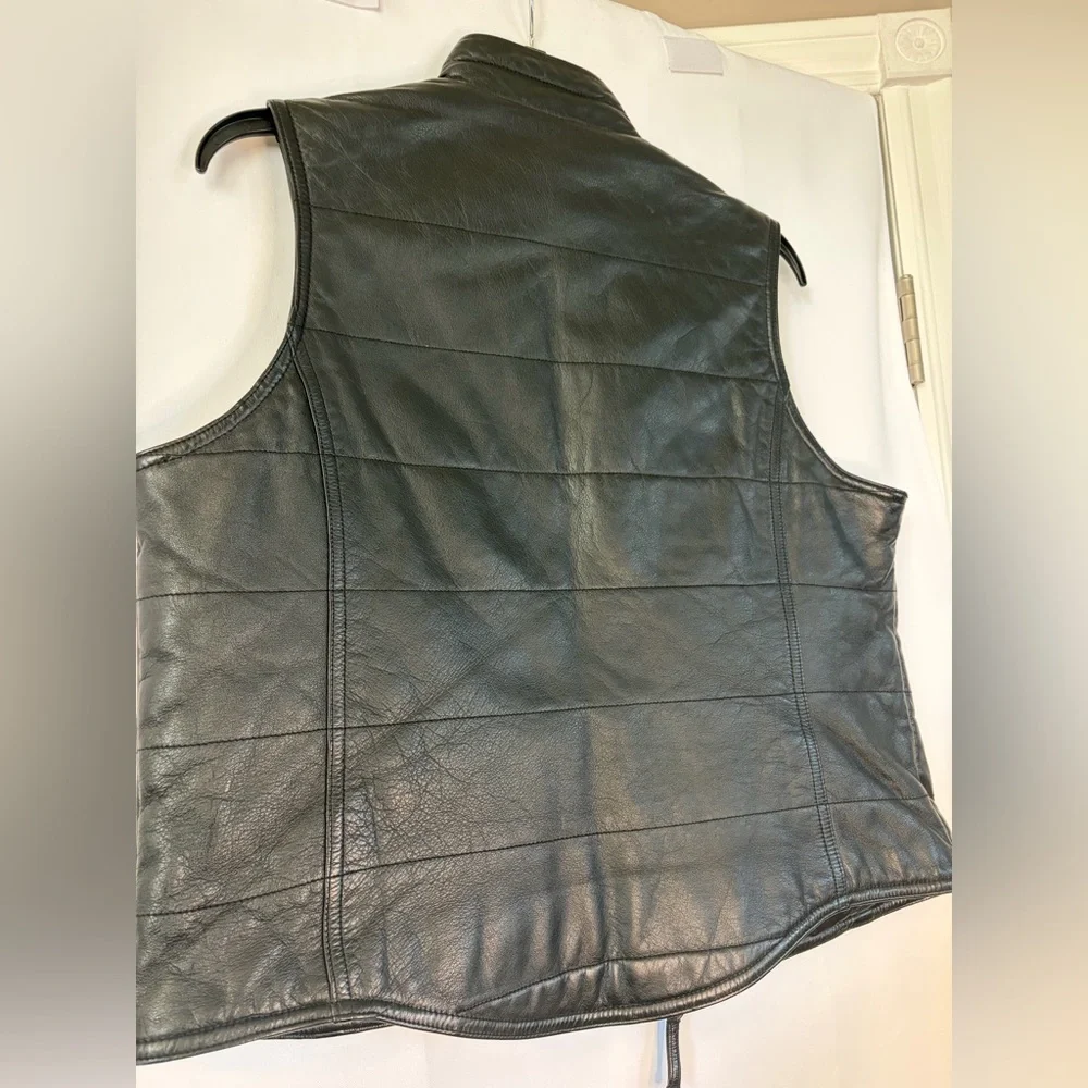 Gap Black Leather quilted zipped vest Vintage Y2K size‎ medium